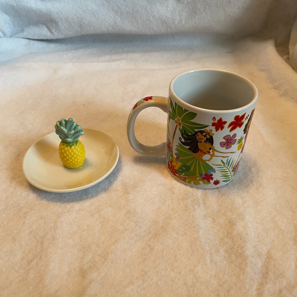 Island HULA HONEYS Tropical Coffee Mug with Pineapple Trinket Tray